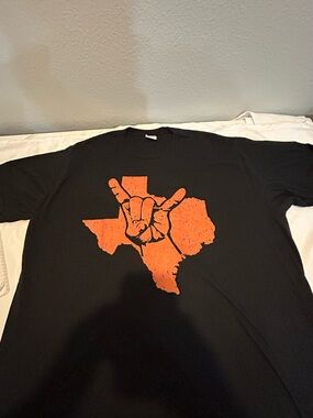 Texas Pride Hook ‘Em Distressed T-Shirt Unisex 2xl